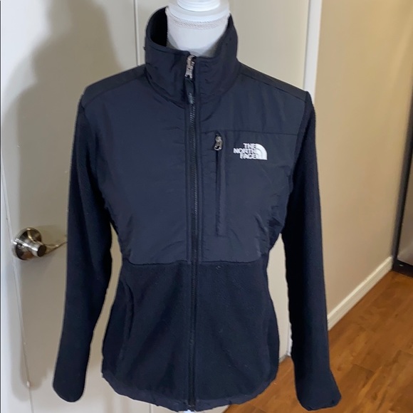 The North Face Jackets & Blazers - The North Face Denali Jacket
